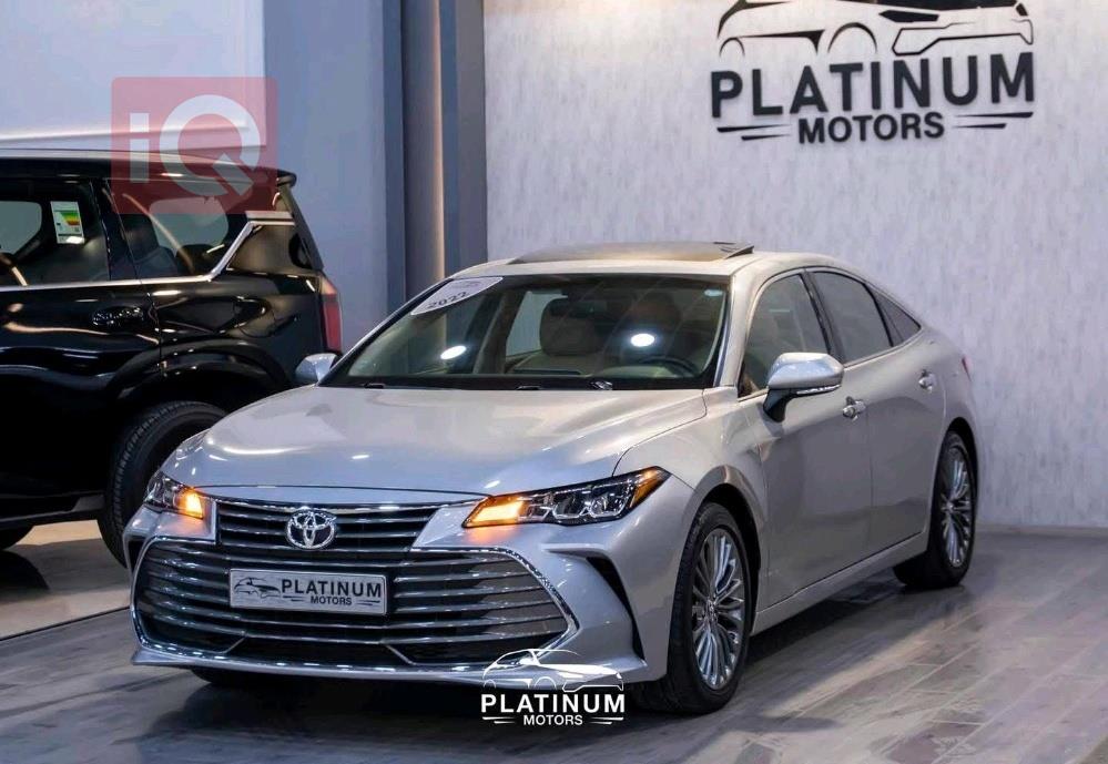 تويوتا أفالون